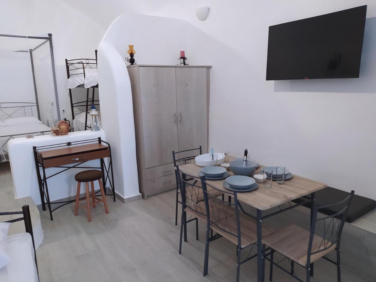 Mentoras' Complex Daire Emporio  Dış mekan fotoğraf